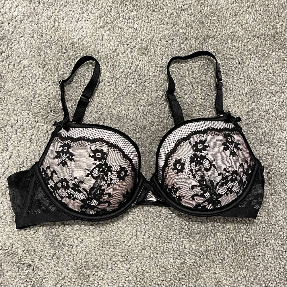 victoria’s secret ‘very sexy padded demi’ 32C
